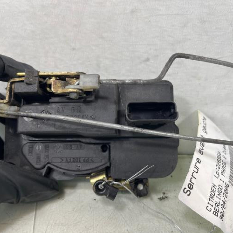 Serrure avant gauche CITROEN BERLINGO 1 Photo n°4