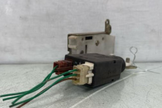 Serrure avant droit CITROEN AX