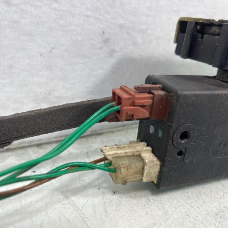 Serrure avant gauche CITROEN AX Photo n°4