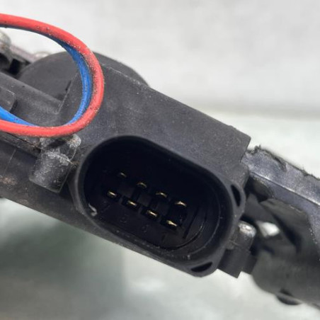 Serrure avant gauche VOLKSWAGEN GOLF 4