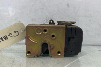 Serrure avant gauche CITROEN XSARA Photo n°1