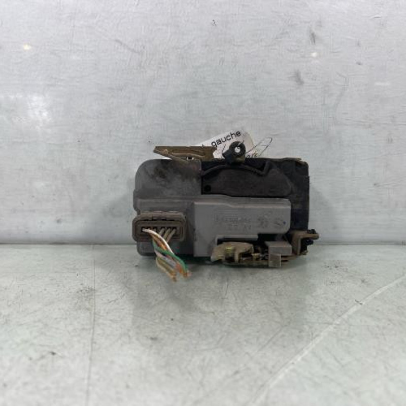 Serrure avant gauche CITROEN XSARA Photo n°2