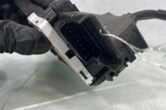 Serrure avant gauche PEUGEOT 207