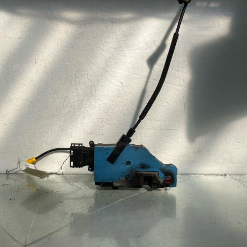 Serrure arriere droit PEUGEOT 207 Photo n°1