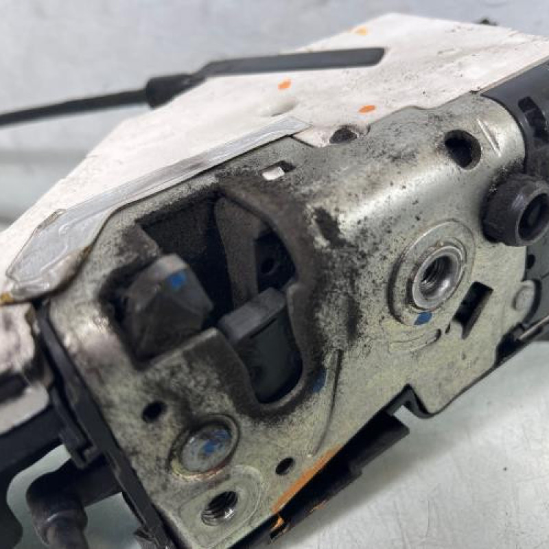 Serrure avant gauche PEUGEOT 207 Photo n°3