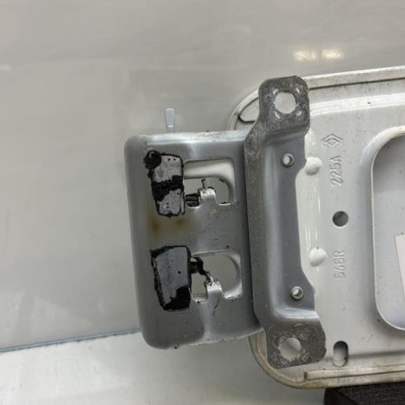 Trappe d'essence DACIA DUSTER 2 Photo n°4