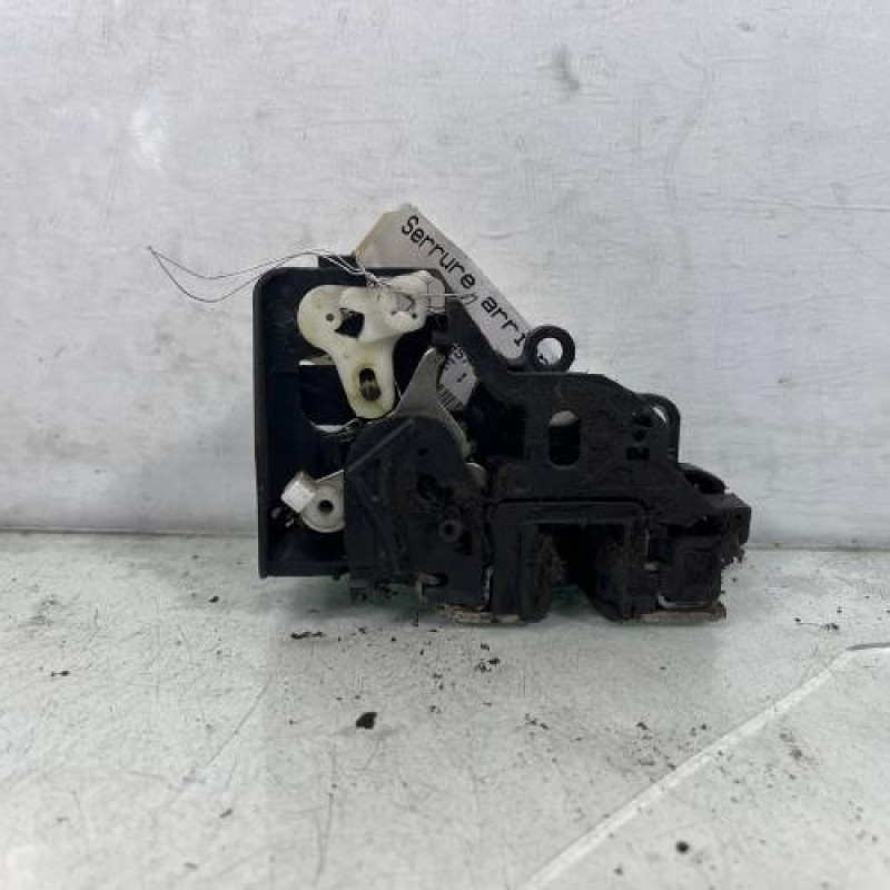 Serrure arriere droit DACIA SANDERO 2 Photo n°4