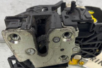 Serrure arriere gauche DACIA SANDERO 2