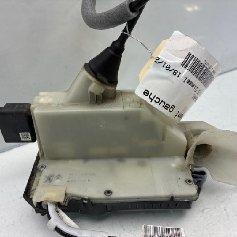 Serrure avant gauche PEUGEOT 208 1 Photo n°4