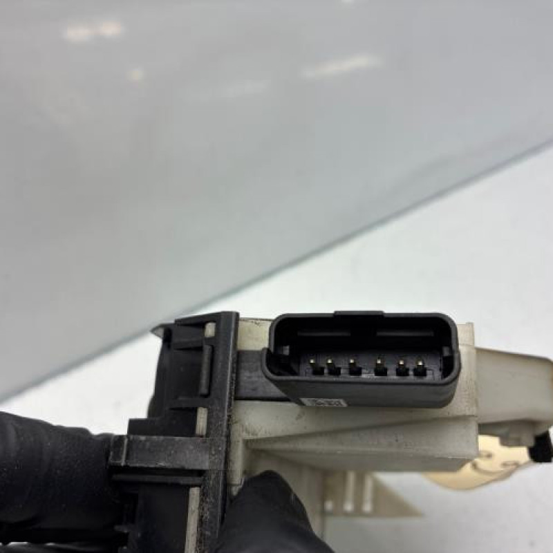 Serrure avant gauche PEUGEOT 208 1 Photo n°5