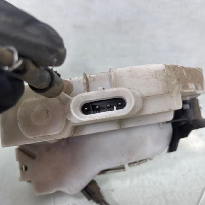 Serrure avant gauche RENAULT TWINGO 2 Photo n°4