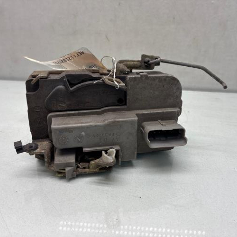 Serrure avant droit PEUGEOT 306 Photo n°2