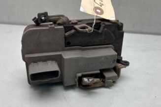 Serrure avant gauche PEUGEOT 306