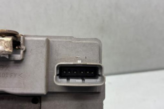 Serrure avant gauche PEUGEOT 306