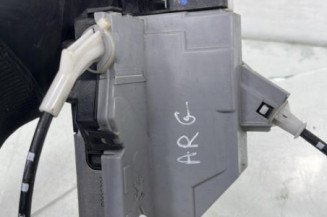 Serrure arriere gauche PEUGEOT 3008 1