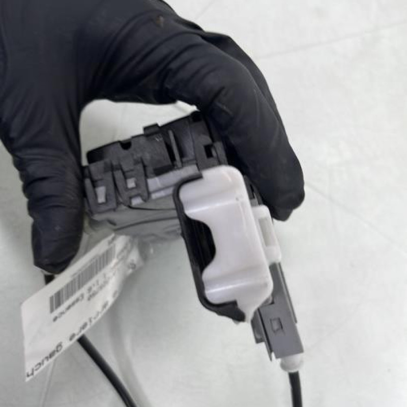 Serrure arriere gauche PEUGEOT 3008 1 Photo n°4