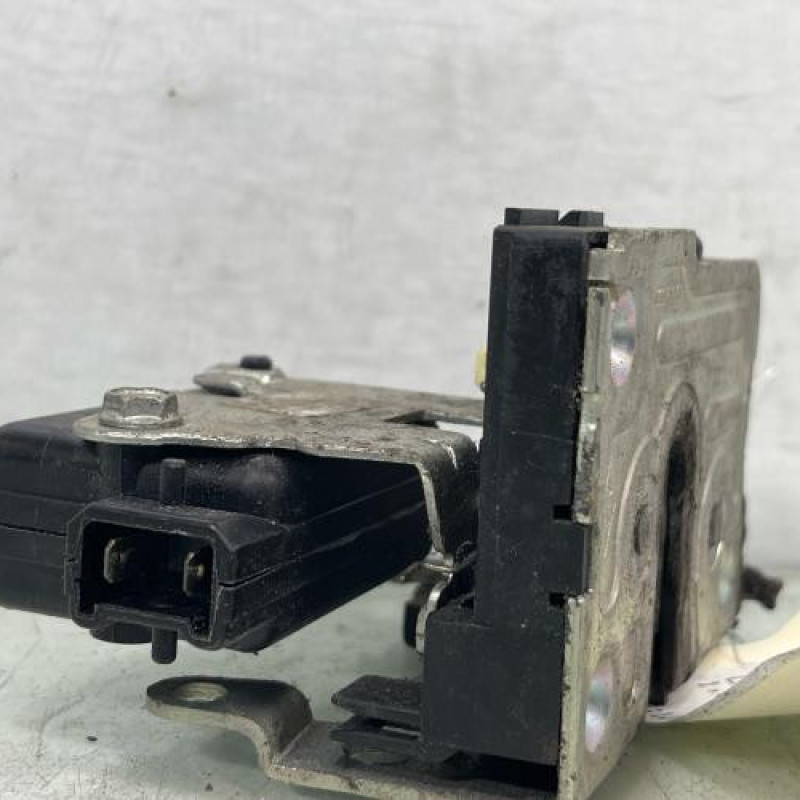 Serrure arriere gauche DACIA LOGAN MCV 1 Photo n°3