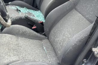 Serrure avant gauche VOLKSWAGEN POLO 3