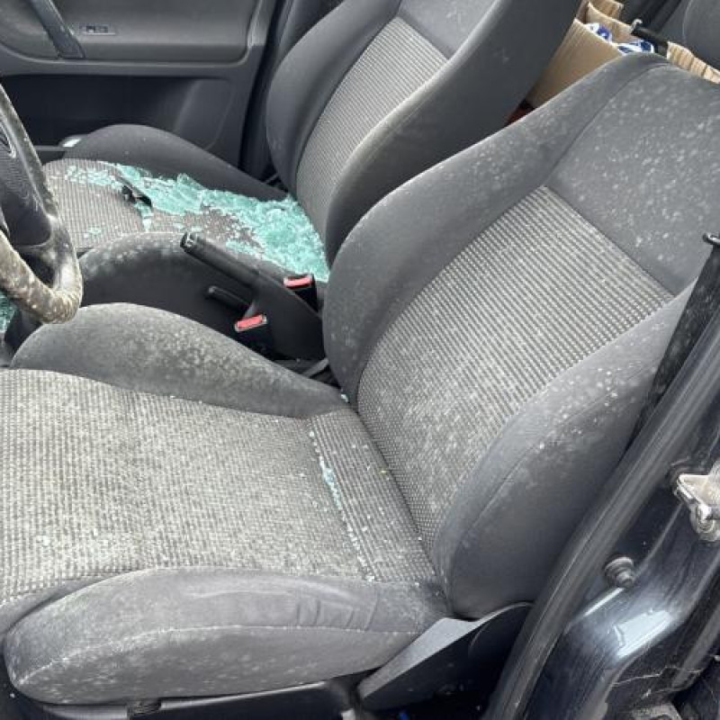 Serrure avant gauche VOLKSWAGEN POLO 3 Photo n°17