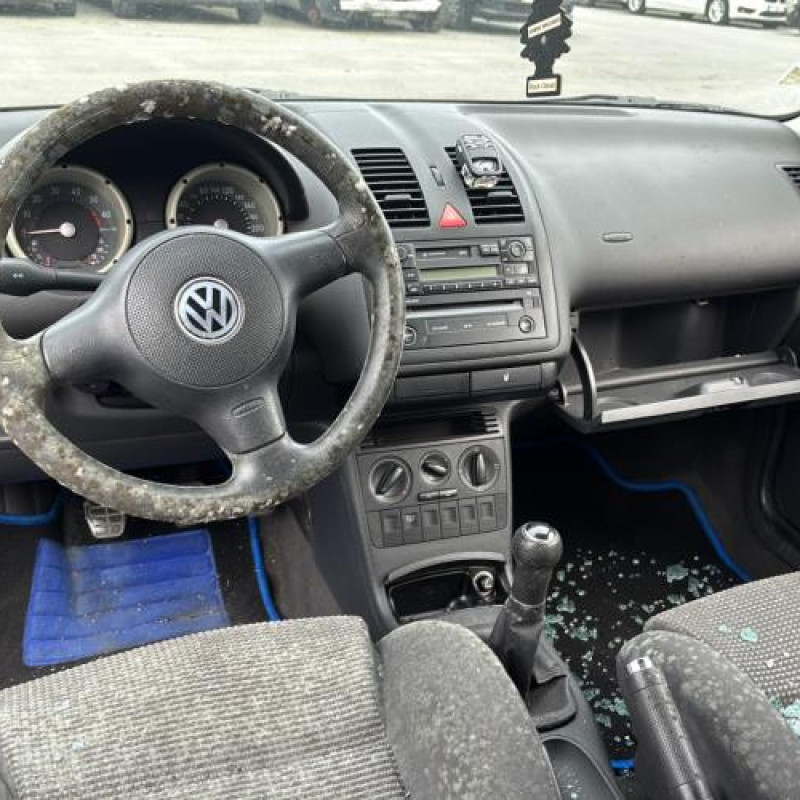 Serrure avant gauche VOLKSWAGEN POLO 3 Photo n°20