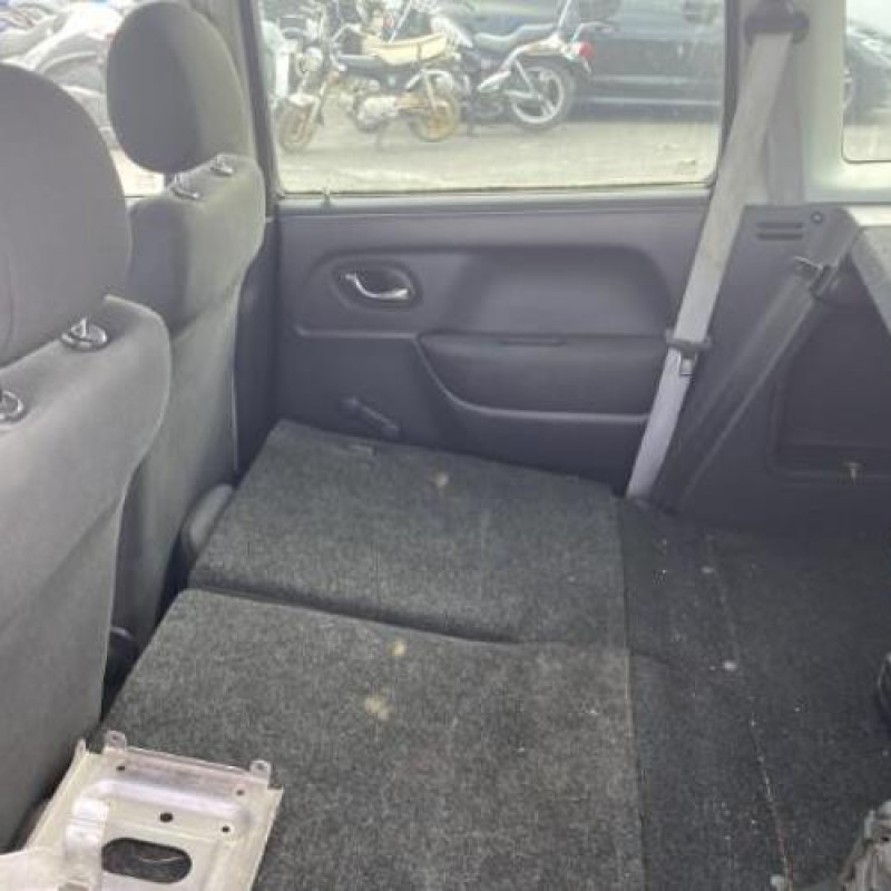 Serrure avant gauche OPEL AGILA A Photo n°14