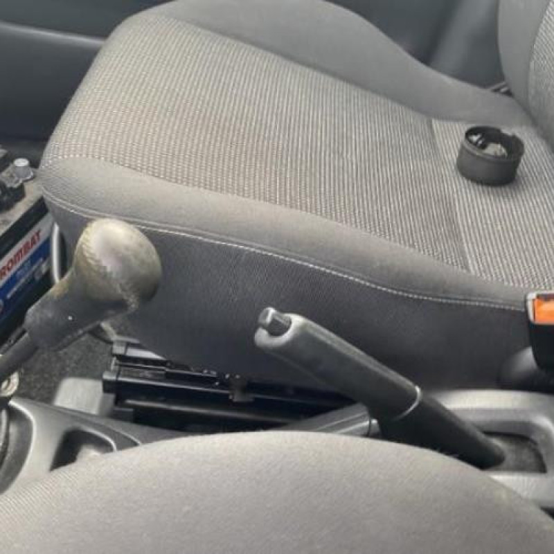 Serrure avant gauche OPEL AGILA A Photo n°15