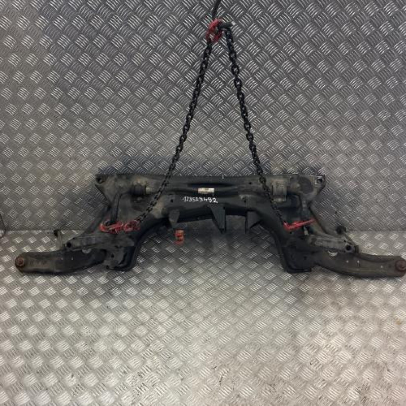 Berceau avant FORD FIESTA 7 Photo n°1