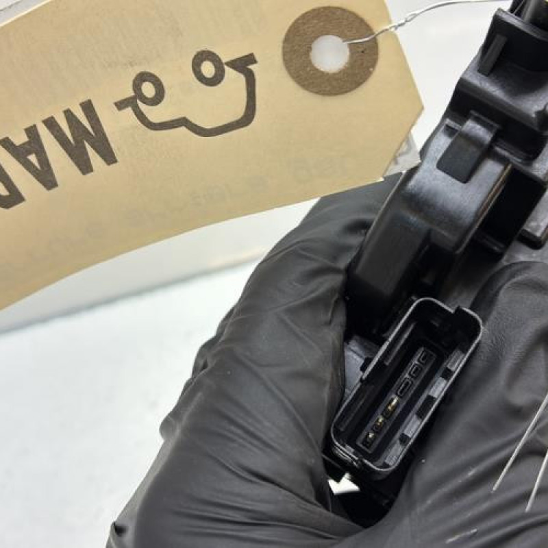 Serrure arriere gauche NISSAN JUKE 1 Photo n°7