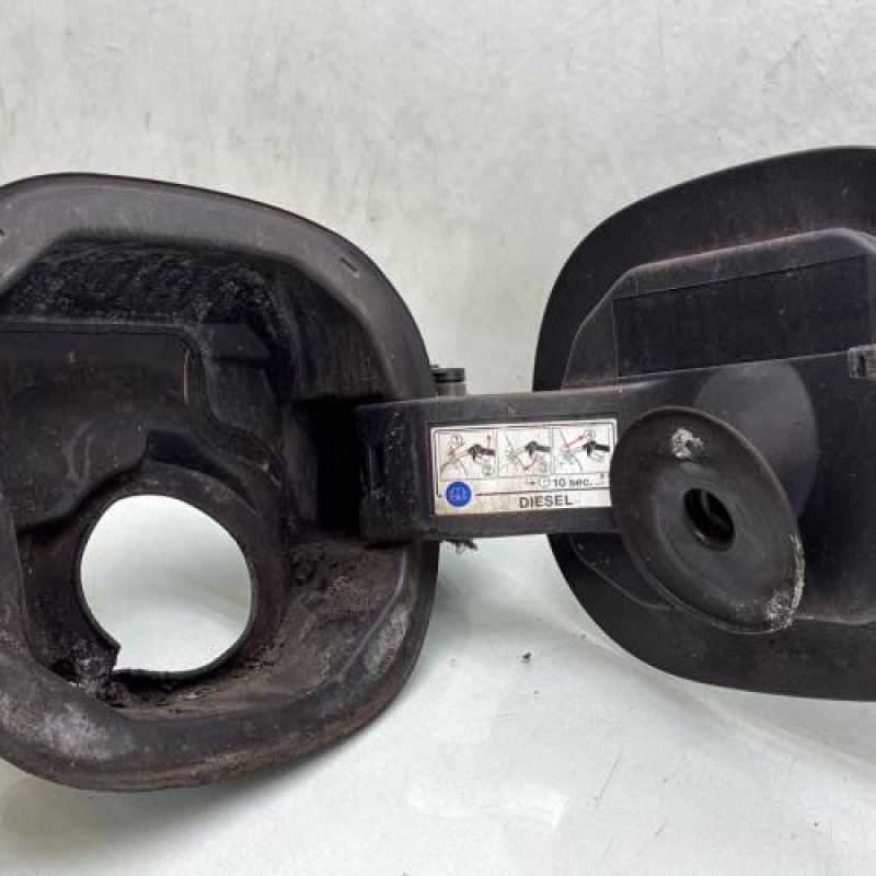 Trappe d'essence FIAT 500X Photo n°2