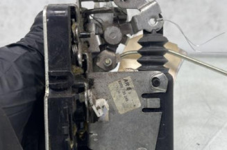 Serrure arriere droit DACIA SANDERO 1