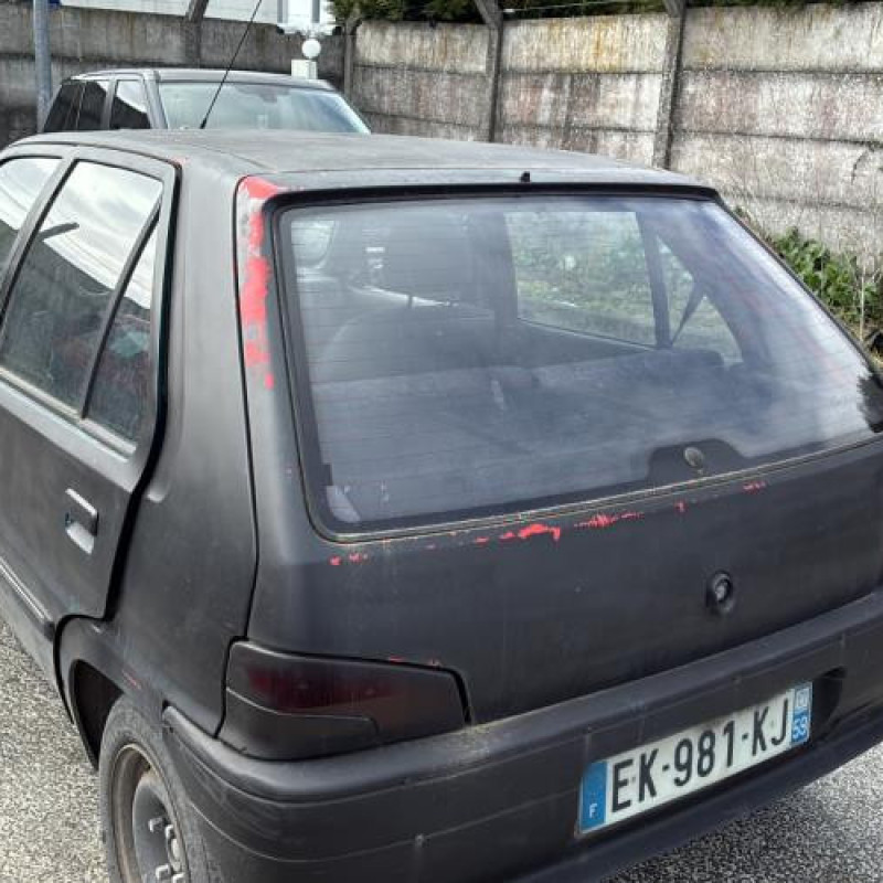 Serrure arriere gauche PEUGEOT 106 Photo n°8