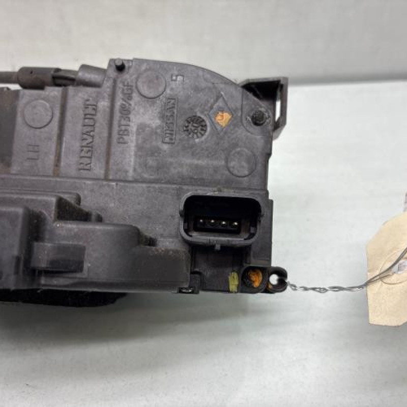 Serrure avant gauche RENAULT CLIO 3 Photo n°4