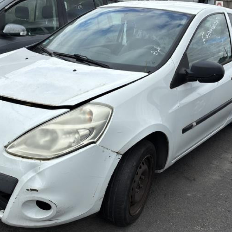 Serrure avant gauche RENAULT CLIO 3 Photo n°5