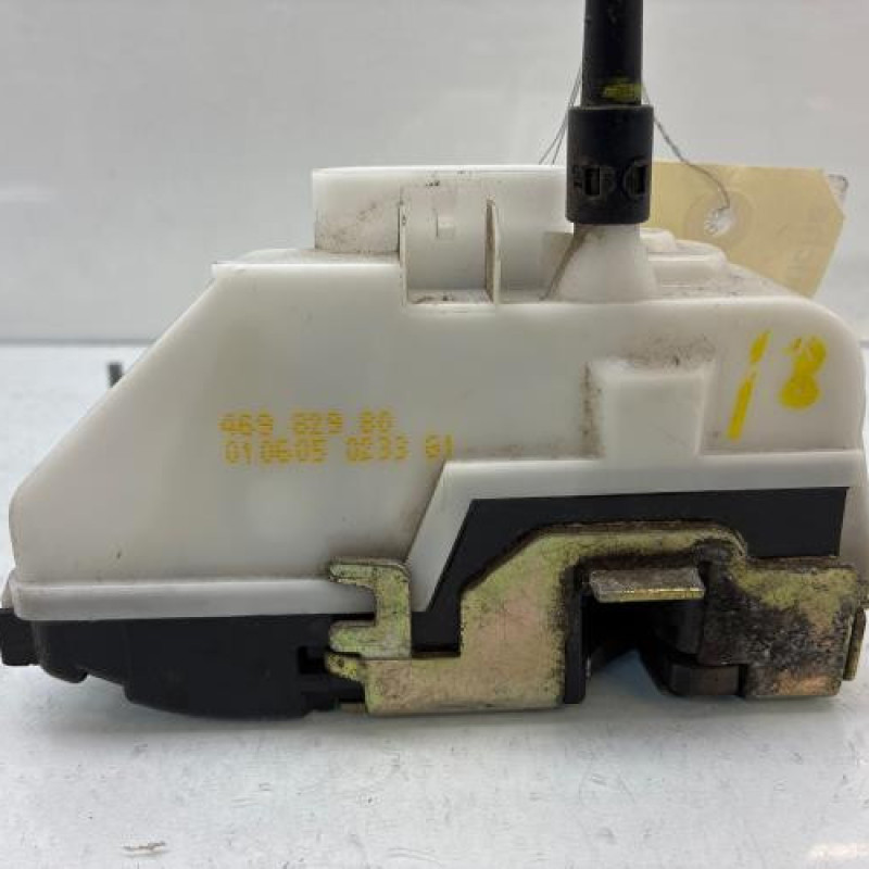 Serrure avant gauche CITROEN C3 1 Photo n°7