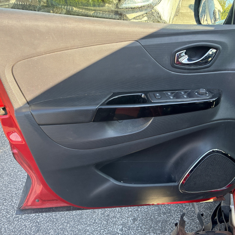 RENAULT CAPTUR 1 PHASE 1 1.5 DCI - 8V TURBO Photo n°8