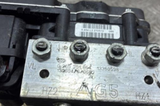 Bloc ABS (freins anti-blocage) OPEL CORSA D