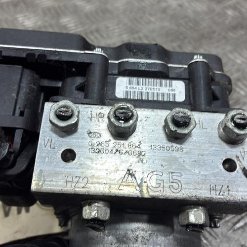 Bloc ABS (freins anti-blocage) OPEL CORSA D Photo n°4