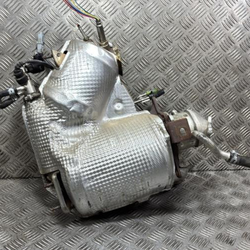 Catalyseur (echappement) DACIA DUSTER 2 Photo n°3