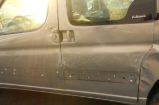 Vitre arriere gauche CITROEN BERLINGO 1