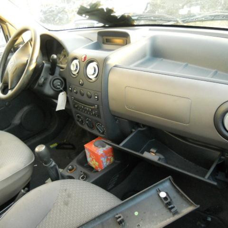 Vitre arriere gauche CITROEN BERLINGO 1 Photo n°6