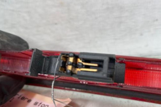 Feu arriere stop central RENAULT CLIO 3