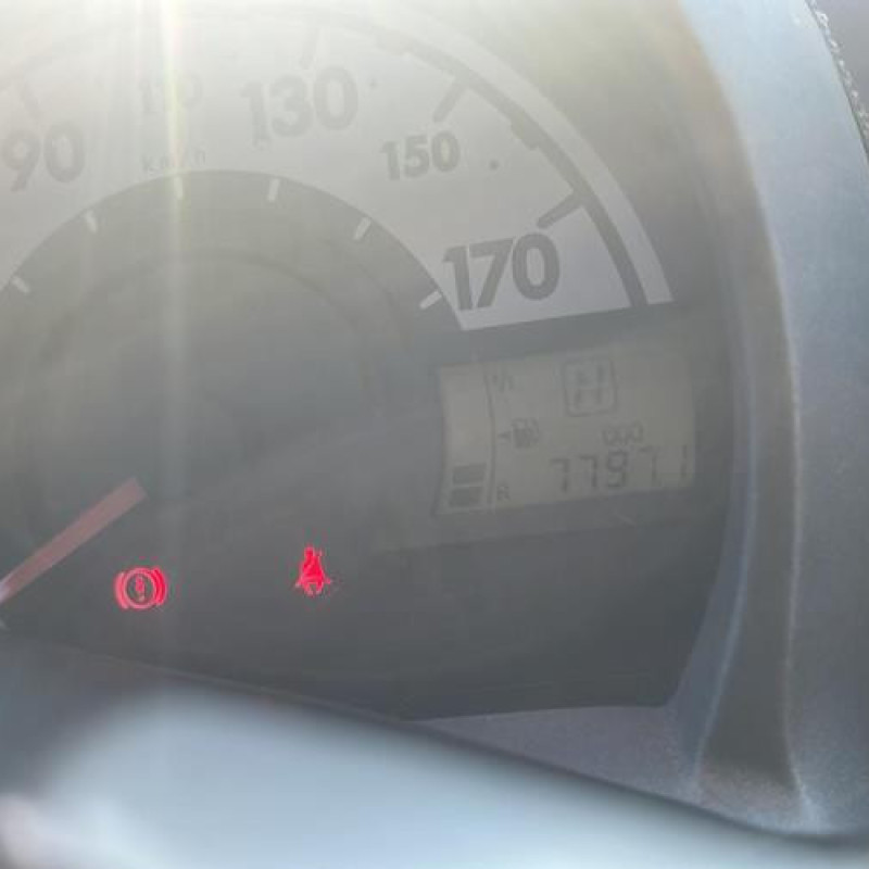 Catalyseur (echappement) CITROEN C1 1 Photo n°17