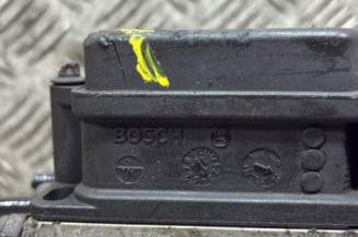 Bloc ABS (freins anti-blocage) RENAULT TRAFIC 3 COURT