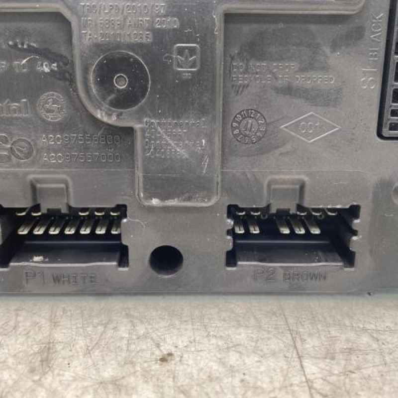 Boitier UCH RENAULT CLIO 4 Photo n°4