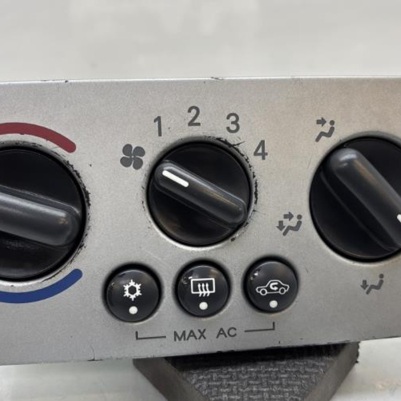 Commande chauffage OPEL MERIVA A Photo n°2