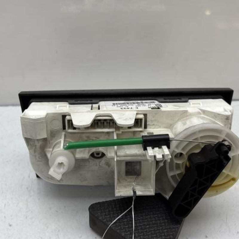 Commande chauffage OPEL MERIVA A Photo n°3