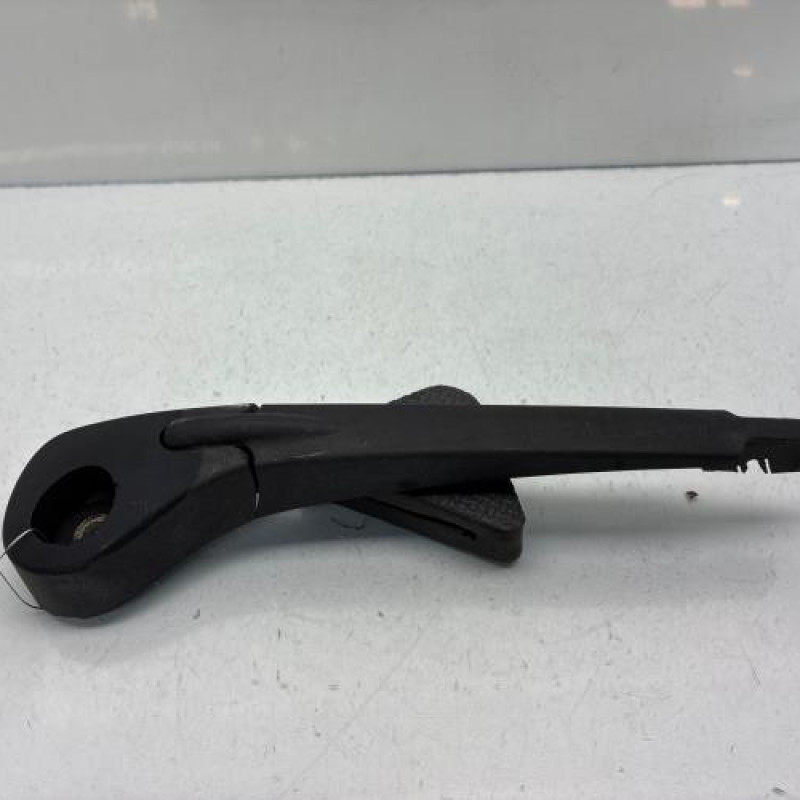 Bras essuie glace arriere RENAULT SCENIC 2 Photo n°1