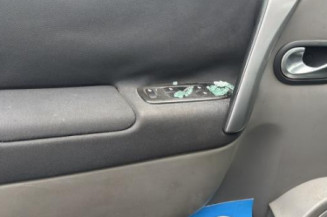 Cremaillere assistee RENAULT SCENIC 2