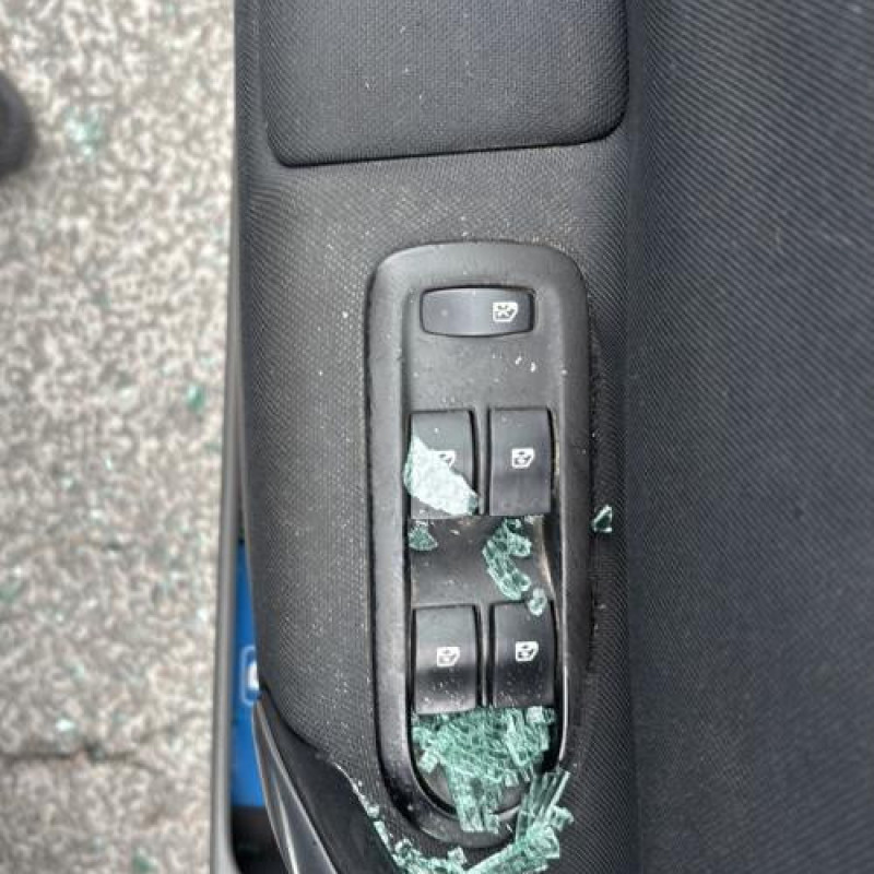 Cremaillere assistee RENAULT SCENIC 2 Photo n°16