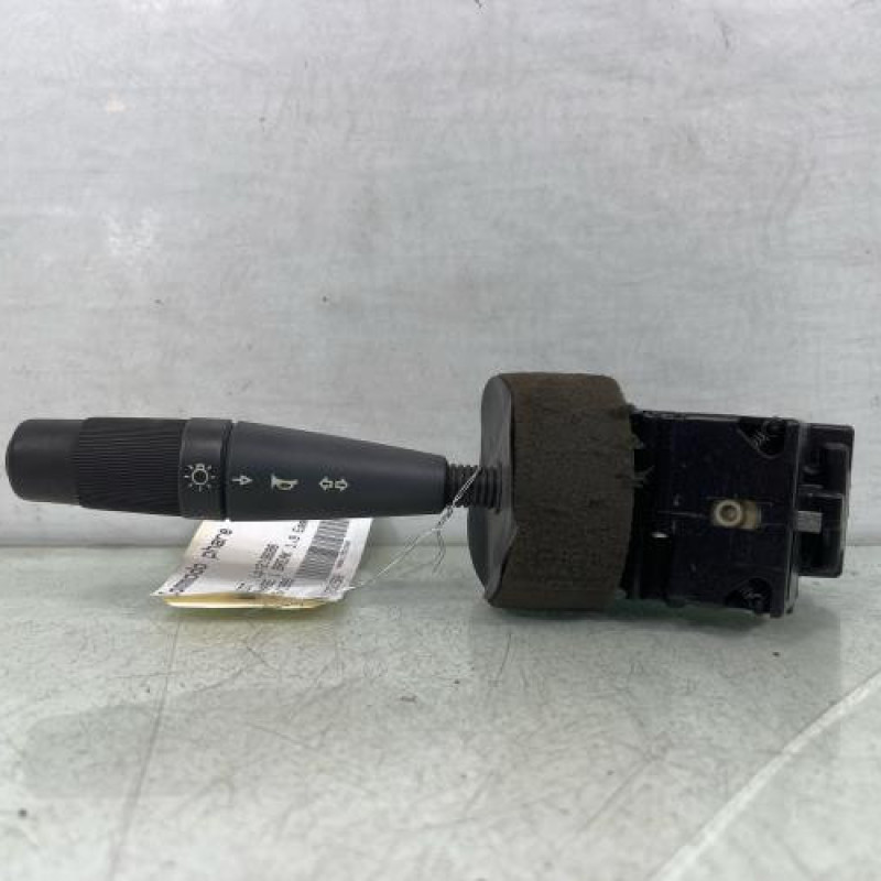 Commodo phare PEUGEOT 405 Photo n°1